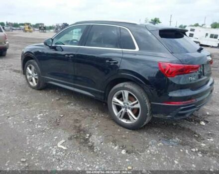 Чорний Ауді Ку3, об'ємом двигуна 2 л та пробігом 21 тис. км за 7500 $, фото 2 на Automoto.ua