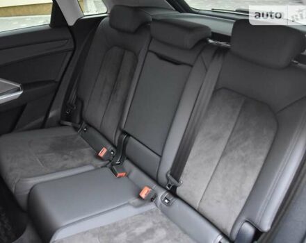 Черный Ауди Ку3, объемом двигателя 1.97 л и пробегом 40 тыс. км за 38400 $, фото 85 на Automoto.ua