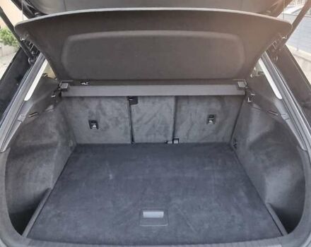 Черный Ауди Ку3, объемом двигателя 1.97 л и пробегом 52 тыс. км за 33992 $, фото 2 на Automoto.ua