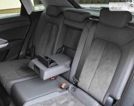 Черный Ауди Ку3, объемом двигателя 1.97 л и пробегом 40 тыс. км за 38400 $, фото 84 на Automoto.ua