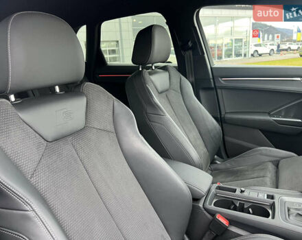 Черный Ауди Ку3, объемом двигателя 1.5 л и пробегом 106 тыс. км за 28800 $, фото 49 на Automoto.ua