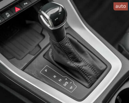 Ауди Ку3 2020 в Львове на Automoto.ua Черный Ауди Ку3, объемом двигателя 1.98 л и пробегом 54 тыс. км за 28000 $, фото 13 на Automoto.ua