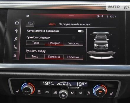 Черный Ауди Ку3, объемом двигателя 1.97 л и пробегом 40 тыс. км за 38400 $, фото 81 на Automoto.ua