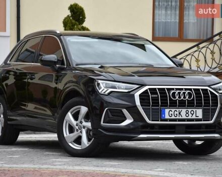 Черный Ауди Ку3, объемом двигателя 1.97 л и пробегом 40 тыс. км за 38400 $, фото 3 на Automoto.ua