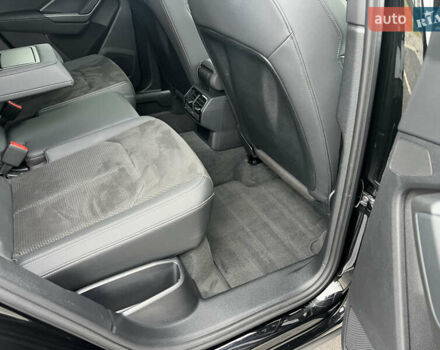 Черный Ауди Ку3, объемом двигателя 1.5 л и пробегом 106 тыс. км за 28800 $, фото 45 на Automoto.ua