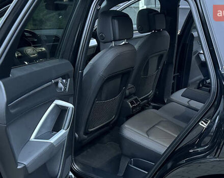 Черный Ауди Ку3, объемом двигателя 2 л и пробегом 22 тыс. км за 25200 $, фото 18 на Automoto.ua