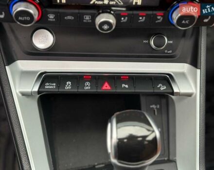 Черный Ауди Ку3, объемом двигателя 2 л и пробегом 154 тыс. км за 20999 $, фото 71 на Automoto.ua