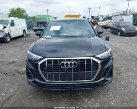 Чорний Ауді Ку3, об'ємом двигуна 2 л та пробігом 21 тис. км за 7500 $, фото 9 на Automoto.ua