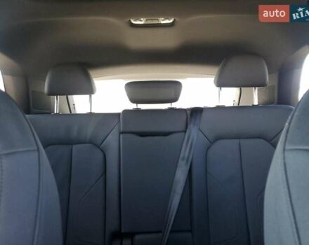 Черный Ауди Ку3, объемом двигателя 2 л и пробегом 112 тыс. км за 8500 $, фото 9 на Automoto.ua