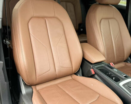 Чорний Ауді Ку3, об'ємом двигуна 2 л та пробігом 63 тис. км за 19950 $, фото 13 на Automoto.ua