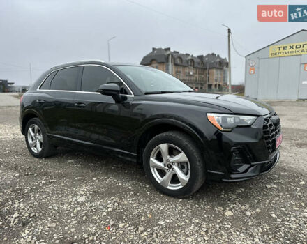 Чорний Ауді Ку3, об'ємом двигуна 2 л та пробігом 63 тис. км за 19950 $, фото 5 на Automoto.ua