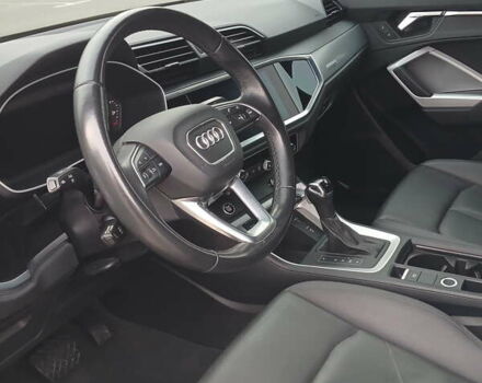 Черный Ауди Ку3, объемом двигателя 1.98 л и пробегом 75 тыс. км за 26400 $, фото 22 на Automoto.ua