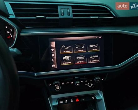 Черный Ауди Ку3, объемом двигателя 1.98 л и пробегом 45 тыс. км за 30000 $, фото 12 на Automoto.ua