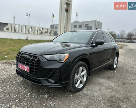 Чорний Ауді Ку3, об'ємом двигуна 2 л та пробігом 63 тис. км за 19950 $, фото 1 на Automoto.ua