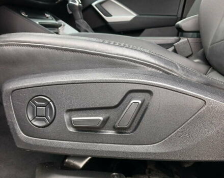 Черный Ауди Ку3, объемом двигателя 1.98 л и пробегом 75 тыс. км за 26400 $, фото 18 на Automoto.ua