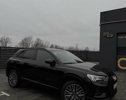 Черный Ауди Ку3, объемом двигателя 1.98 л и пробегом 33 тыс. км за 30300 $, фото 1 на Automoto.ua