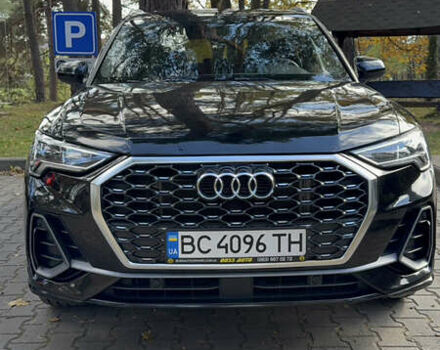 Чорний Ауді Ку3, об'ємом двигуна 1.98 л та пробігом 33 тис. км за 32400 $, фото 1 на Automoto.ua