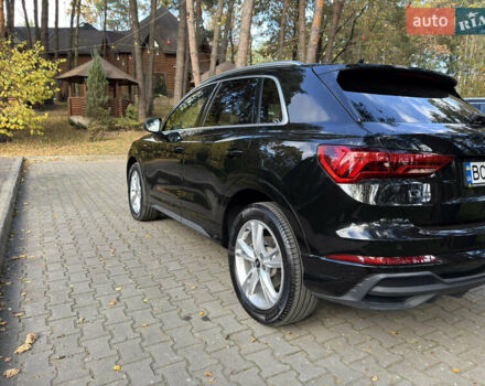 Чорний Ауді Ку3, об'ємом двигуна 1.98 л та пробігом 33 тис. км за 32400 $, фото 3 на Automoto.ua