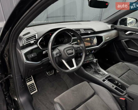 Чорний Ауді Ку3, об'ємом двигуна 2 л та пробігом 45 тис. км за 29890 $, фото 33 на Automoto.ua