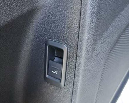 Черный Ауди Ку3, объемом двигателя 1.98 л и пробегом 120 тыс. км за 26000 $, фото 22 на Automoto.ua