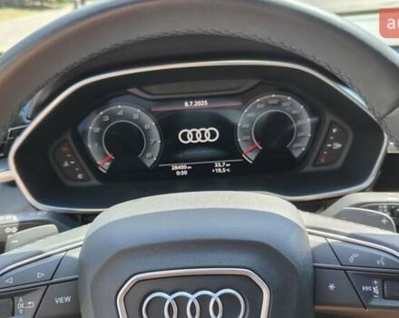 Черный Ауди Ку3, объемом двигателя 2 л и пробегом 28 тыс. км за 31400 $, фото 49 на Automoto.ua