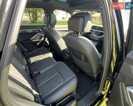 Черный Ауди Ку3, объемом двигателя 1.98 л и пробегом 9 тыс. км за 29500 $, фото 22 на Automoto.ua