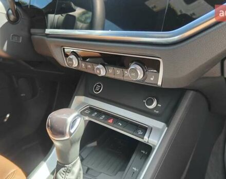 Черный Ауди Ку3, объемом двигателя 2 л и пробегом 28 тыс. км за 31400 $, фото 44 на Automoto.ua