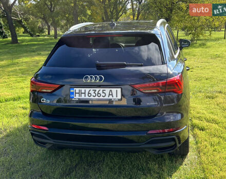 Черный Ауди Ку3, объемом двигателя 1.98 л и пробегом 9 тыс. км за 29500 $, фото 11 на Automoto.ua