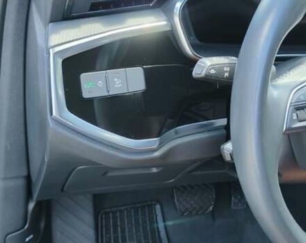 Черный Ауди Ку3, объемом двигателя 2 л и пробегом 28 тыс. км за 31400 $, фото 28 на Automoto.ua