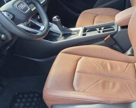 Черный Ауди Ку3, объемом двигателя 2 л и пробегом 28 тыс. км за 31400 $, фото 36 на Automoto.ua