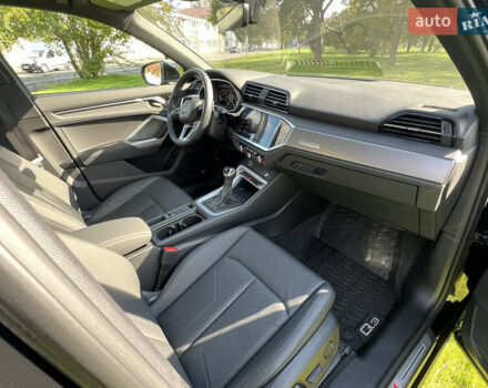 Черный Ауди Ку3, объемом двигателя 1.98 л и пробегом 9 тыс. км за 29500 $, фото 21 на Automoto.ua