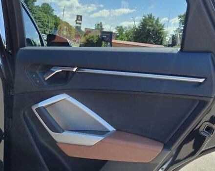 Черный Ауди Ку3, объемом двигателя 2 л и пробегом 28 тыс. км за 31400 $, фото 38 на Automoto.ua