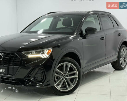 Чорний Ауді Ку3, об'ємом двигуна 1.98 л та пробігом 22 тис. км за 35500 $, фото 1 на Automoto.ua