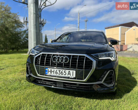 Черный Ауди Ку3, объемом двигателя 1.98 л и пробегом 9 тыс. км за 29500 $, фото 1 на Automoto.ua