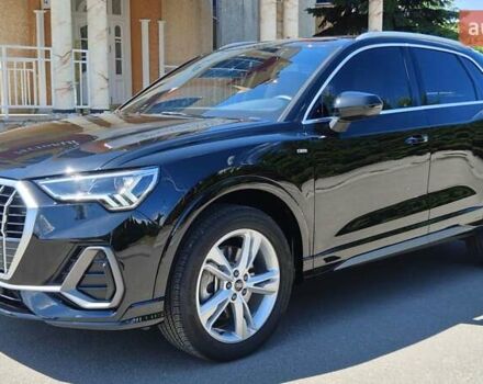 Черный Ауди Ку3, объемом двигателя 2 л и пробегом 28 тыс. км за 31400 $, фото 3 на Automoto.ua