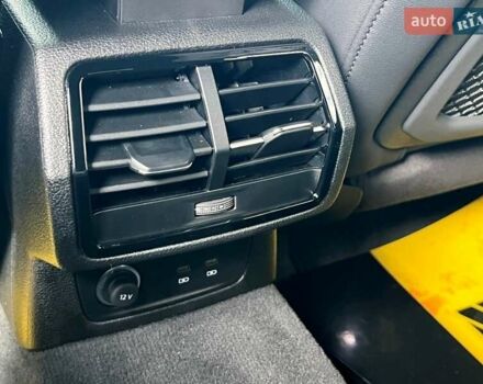 Черный Ауди Ку3, объемом двигателя 1.98 л и пробегом 1 тыс. км за 52499 $, фото 76 на Automoto.ua