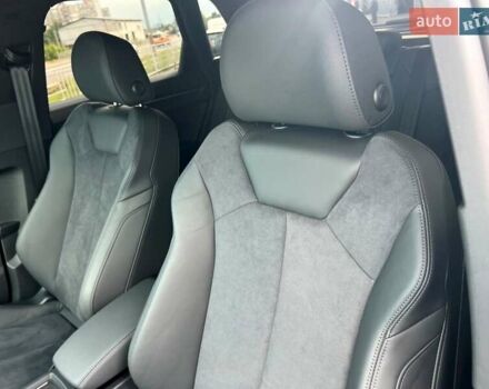 Черный Ауди Ку3, объемом двигателя 1.98 л и пробегом 1 тыс. км за 52499 $, фото 47 на Automoto.ua