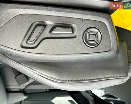 Черный Ауди Ку3, объемом двигателя 1.98 л и пробегом 1 тыс. км за 52499 $, фото 45 на Automoto.ua