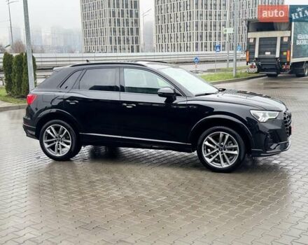 Чорний Ауді Ку3, об'ємом двигуна 1.98 л та пробігом 6 тис. км за 30900 $, фото 2 на Automoto.ua