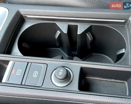 Черный Ауди Ку3, объемом двигателя 1.98 л и пробегом 1 тыс. км за 52499 $, фото 67 на Automoto.ua