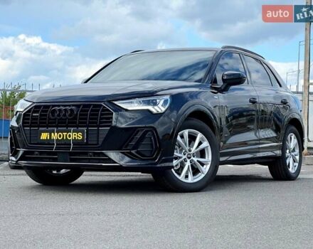 Черный Ауди Ку3, объемом двигателя 1.98 л и пробегом 1 тыс. км за 52499 $, фото 2 на Automoto.ua