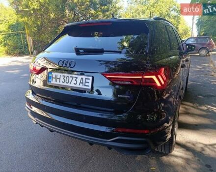 Черный Ауди Ку3, объемом двигателя 1.98 л и пробегом 9 тыс. км за 31999 $, фото 1 на Automoto.ua