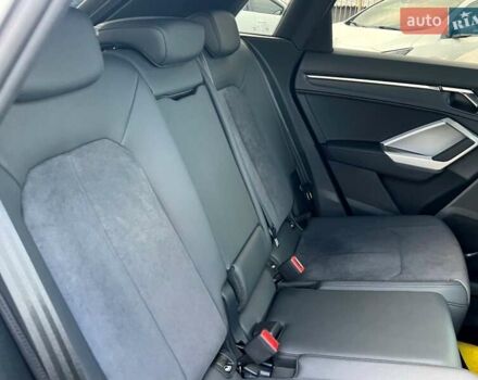 Черный Ауди Ку3, объемом двигателя 1.98 л и пробегом 1 тыс. км за 52499 $, фото 86 на Automoto.ua