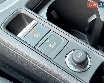 Черный Ауди Ку3, объемом двигателя 1.98 л и пробегом 1 тыс. км за 52499 $, фото 66 на Automoto.ua