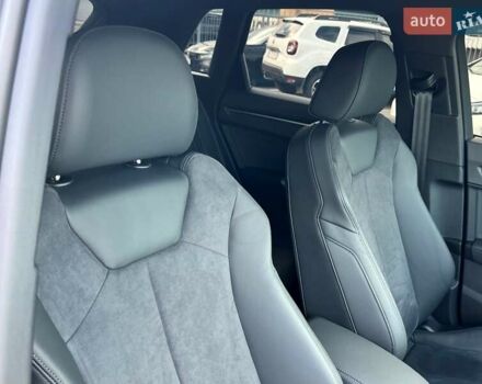 Черный Ауди Ку3, объемом двигателя 1.98 л и пробегом 1 тыс. км за 52499 $, фото 32 на Automoto.ua