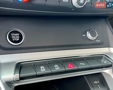 Черный Ауди Ку3, объемом двигателя 1.98 л и пробегом 1 тыс. км за 52499 $, фото 60 на Automoto.ua