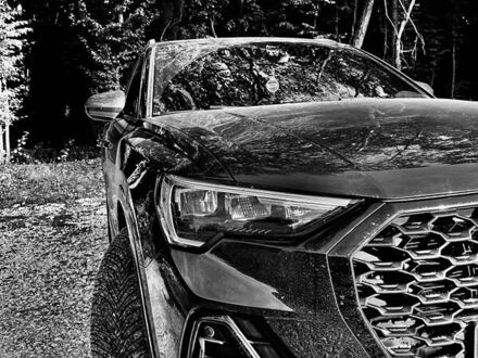 Черный Ауди Ку3, объемом двигателя 1.98 л и пробегом 83 тыс. км за 29500 $, фото 1 на Automoto.ua