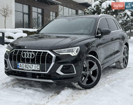 Черный Ауди Ку3, объемом двигателя 2 л и пробегом 103 тыс. км за 23500 $, фото 1 на Automoto.ua