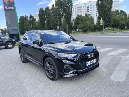 Черный Ауди Ку3, объемом двигателя 2 л и пробегом 33 тыс. км за 27999 $, фото 1 на Automoto.ua