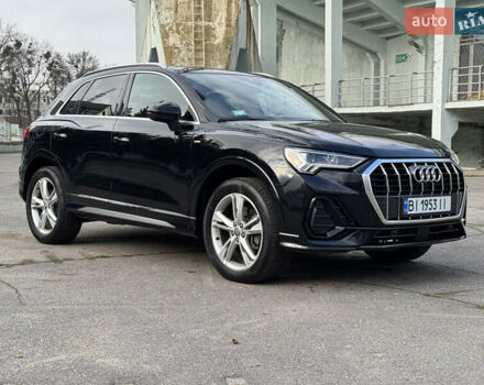 Черный Ауди Ку3, объемом двигателя 1.97 л и пробегом 37 тыс. км за 29000 $, фото 1 на Automoto.ua